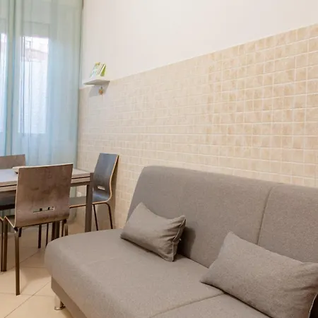 Bnbutler - Pellegrino Rossi, 42 - Ampio E Comodo Per 5 * ミラノ