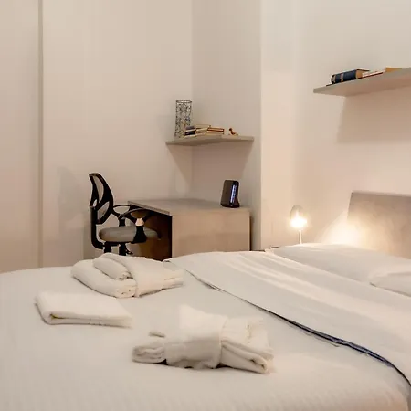 Daire Bnbutler - Pellegrino Rossi, 42 - Ampio E Comodo Per 5