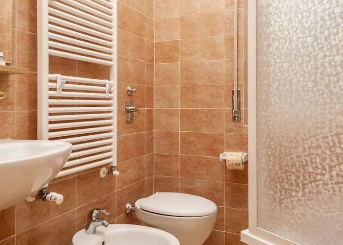 Bnbutler - Pellegrino Rossi, 42 - Ampio E Comodo Per 5 Apartment Mailand