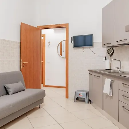 Bnbutler - Pellegrino Rossi, 42 - Ampio E Comodo Per 5 * Milano